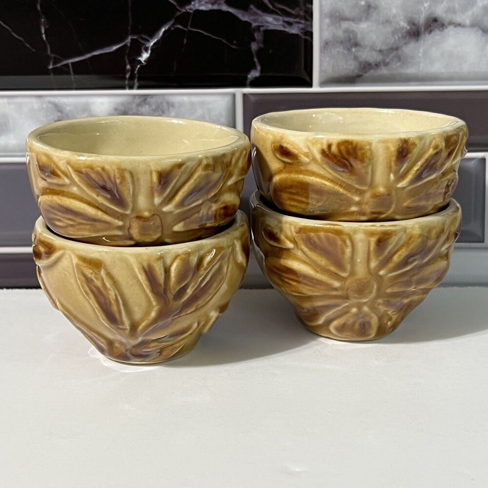 VINTAGE Ceramic Tea Cups Set of 4 Brown Embossed Etched Daisy Flowers Pottery